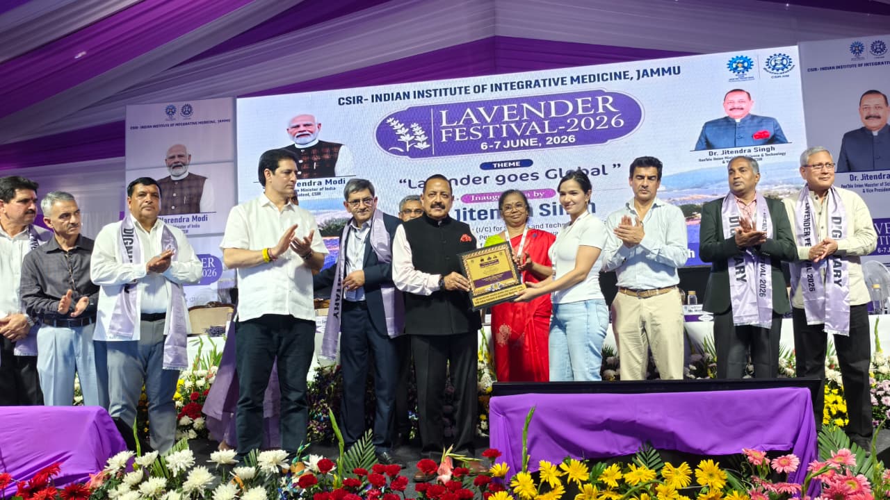Felicitation of Media 3